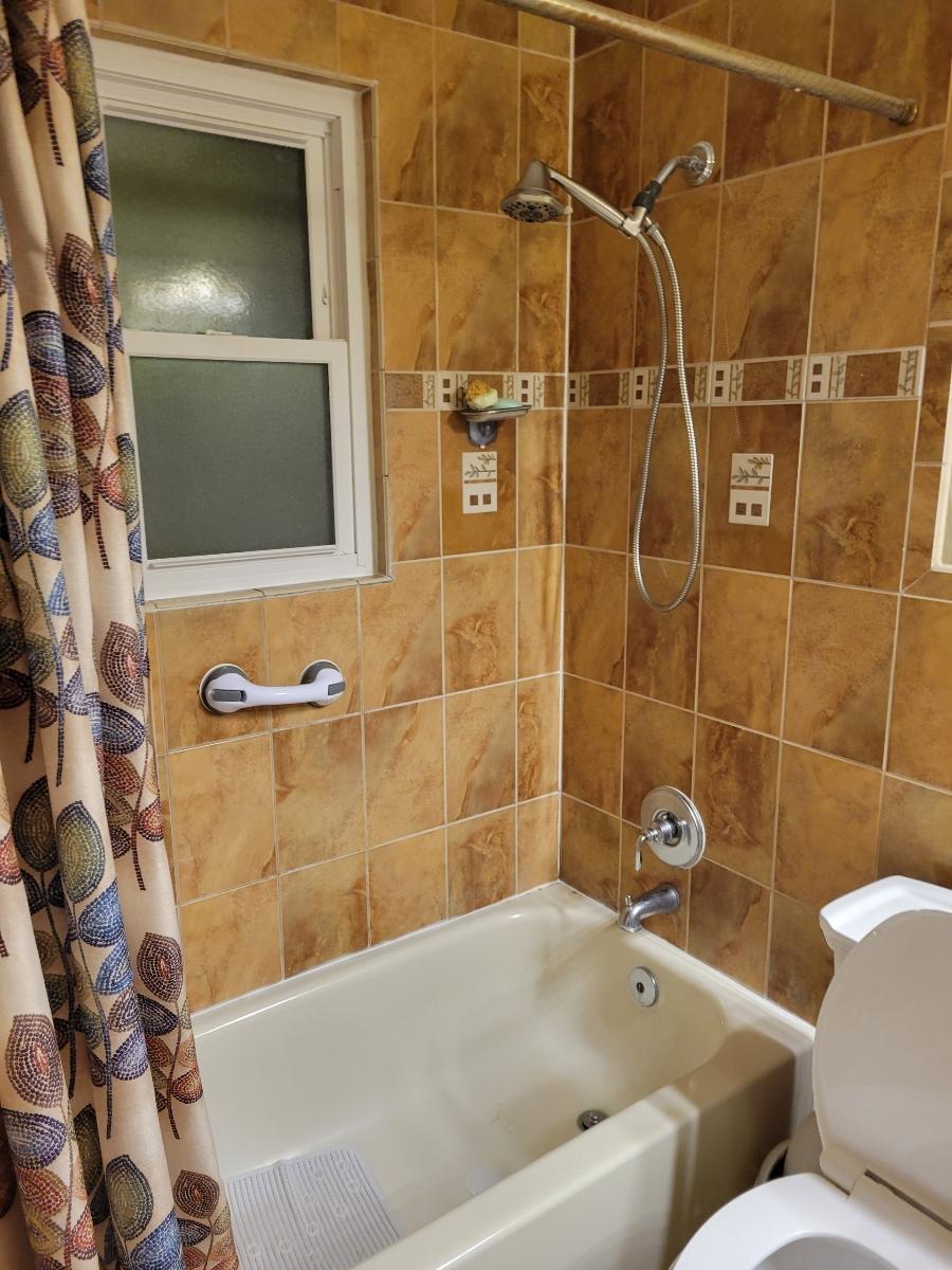 BATHROOM RENOVATION - BEFORE AND AFTER